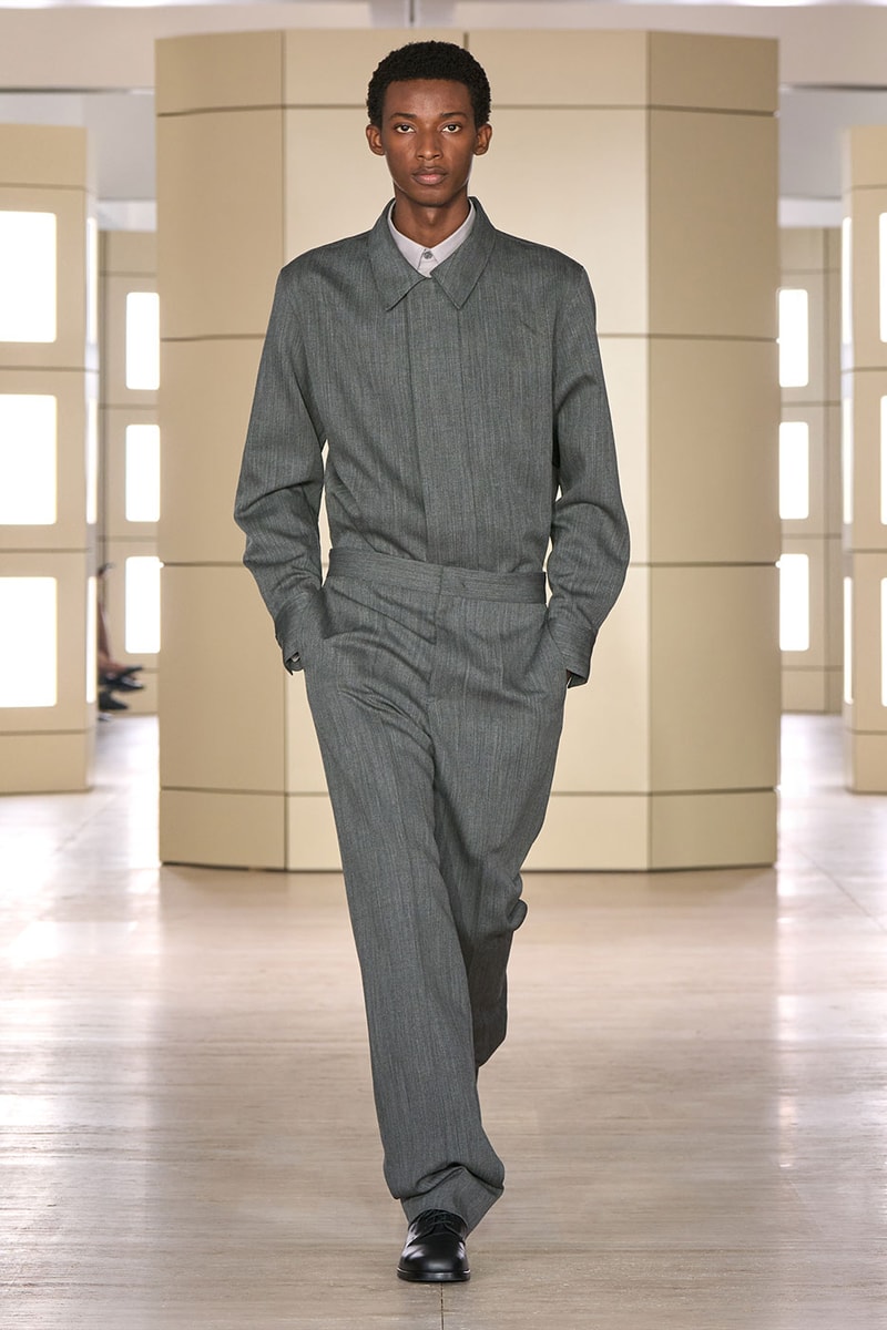 COS Blends Corporate Modernism and 1920s Decadence for FW26 new york fashion week