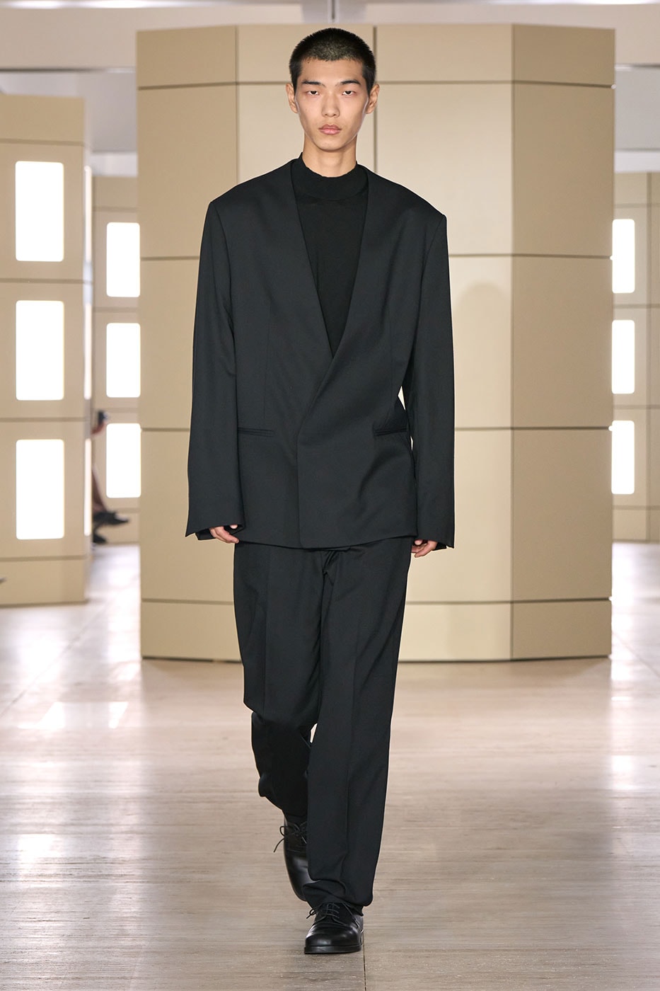 COS Blends Corporate Modernism and 1920s Decadence for FW26 new york fashion week