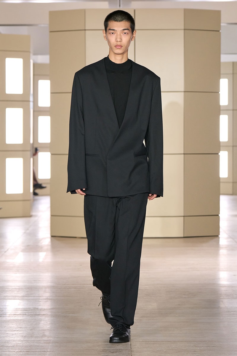 COS Blends Corporate Modernism and 1920s Decadence for FW26 new york fashion week