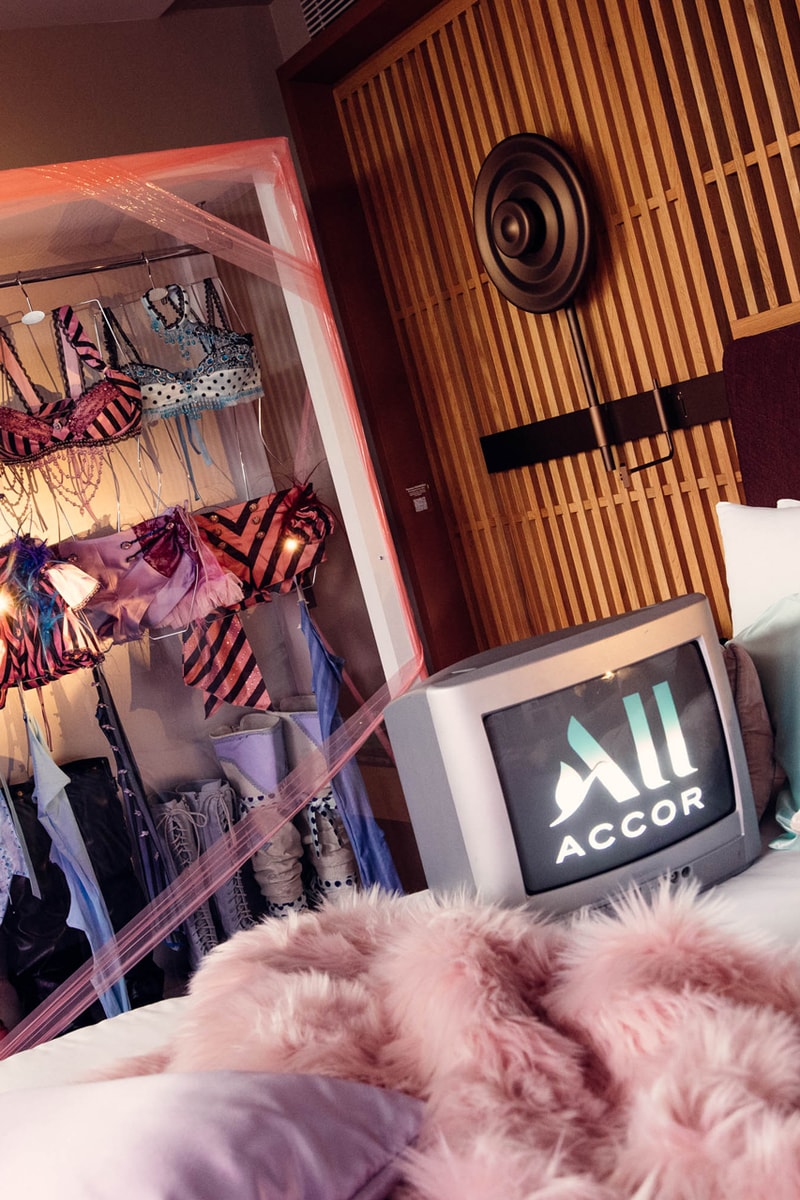 katseye concert wildworld tour all accor experience hotel suite paris glam room prep space nail art tooth gem space rooms accor arena