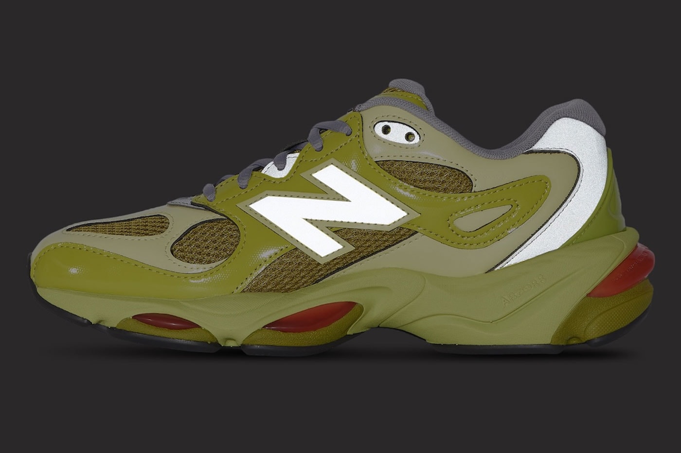 New Balance 983 Debuts in Vibrant "Yellow/Red-Grey" Colorway U9834EV0 release info