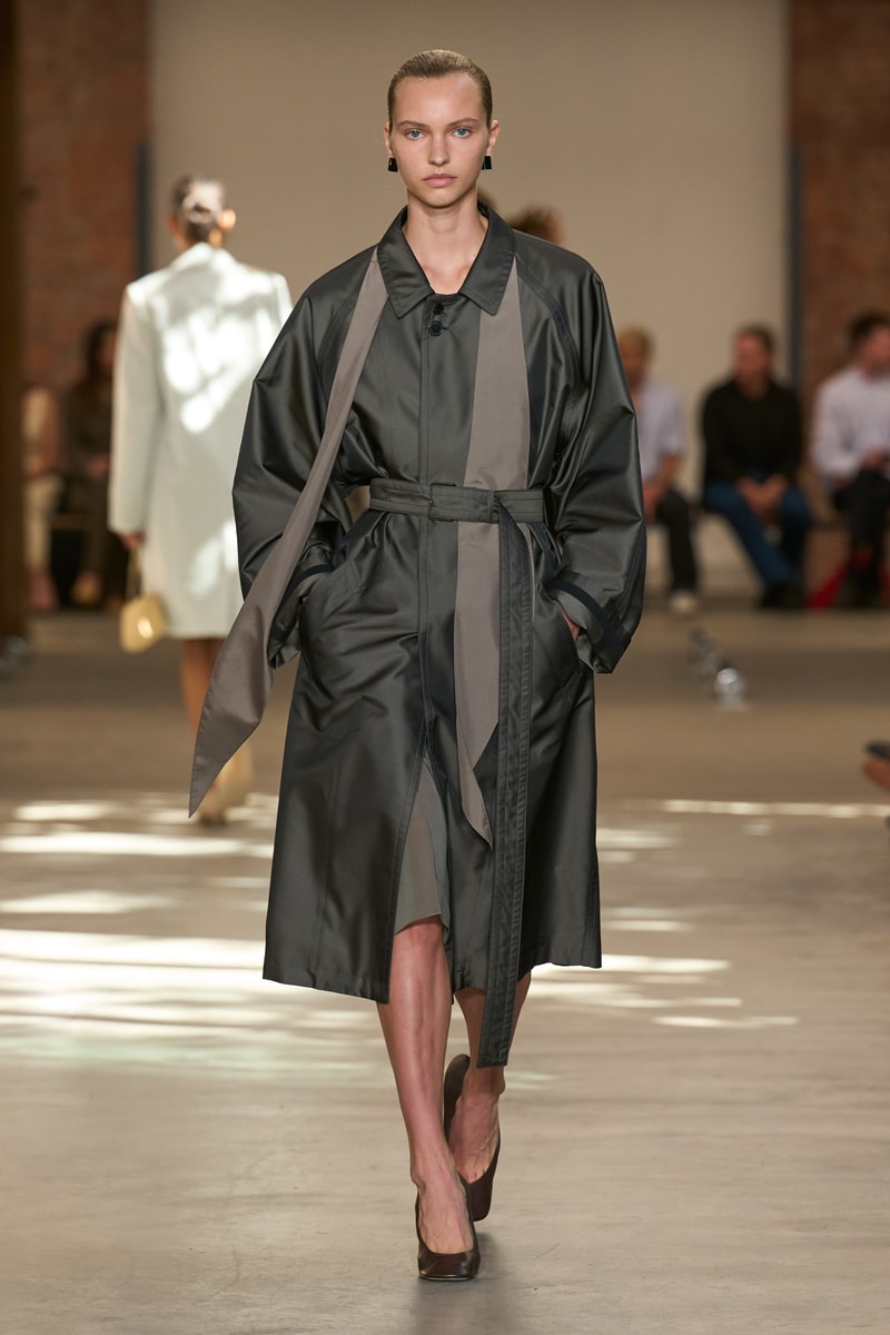 Calvin Klein Spring 2027 Collection Runway Show Veronica Leoni New York Fashion Week 