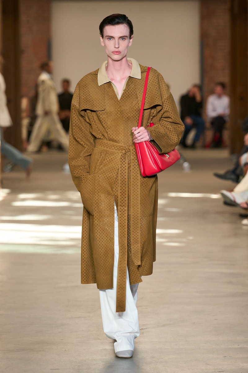 Calvin Klein Spring 2027 Collection Runway Show Veronica Leoni New York Fashion Week 
