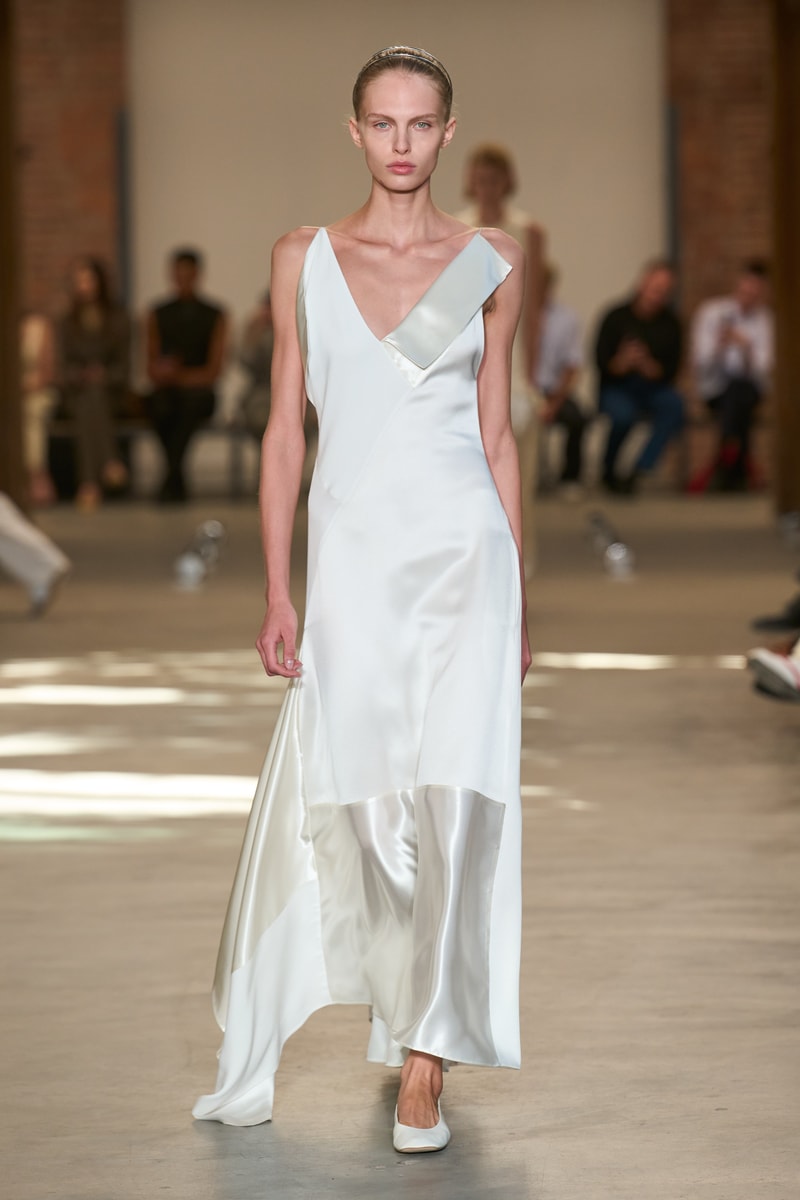 Calvin Klein Spring 2027 Collection Runway Show Veronica Leoni New York Fashion Week 