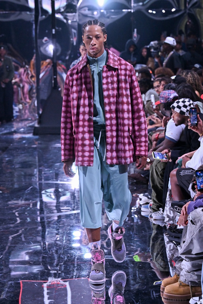 PDF Domenico Formichetti SS27 Runway Show