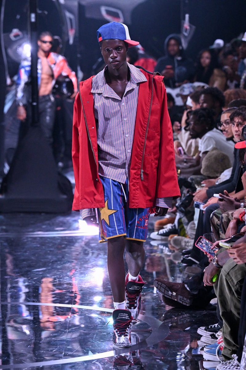 PDF Domenico Formichetti SS27 Runway Show
