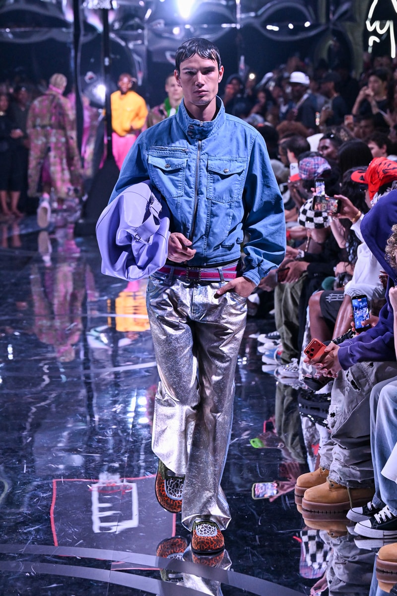 PDF Domenico Formichetti SS27 Runway Show