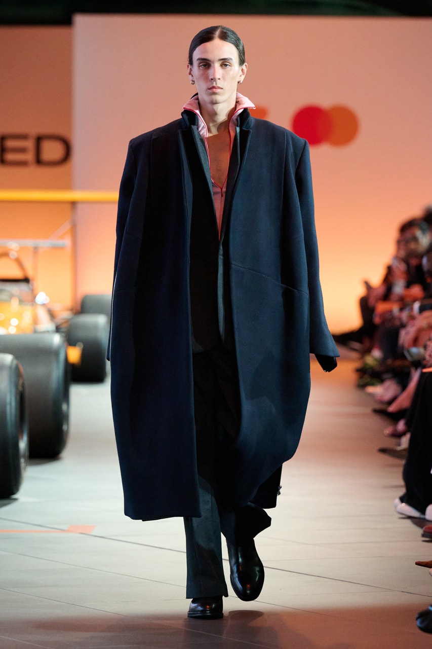 mclaren central saint martins runway designed to race front row louise mcewan collection collaboration piras students design dell technologies kojey radical ariana bravo technology center 