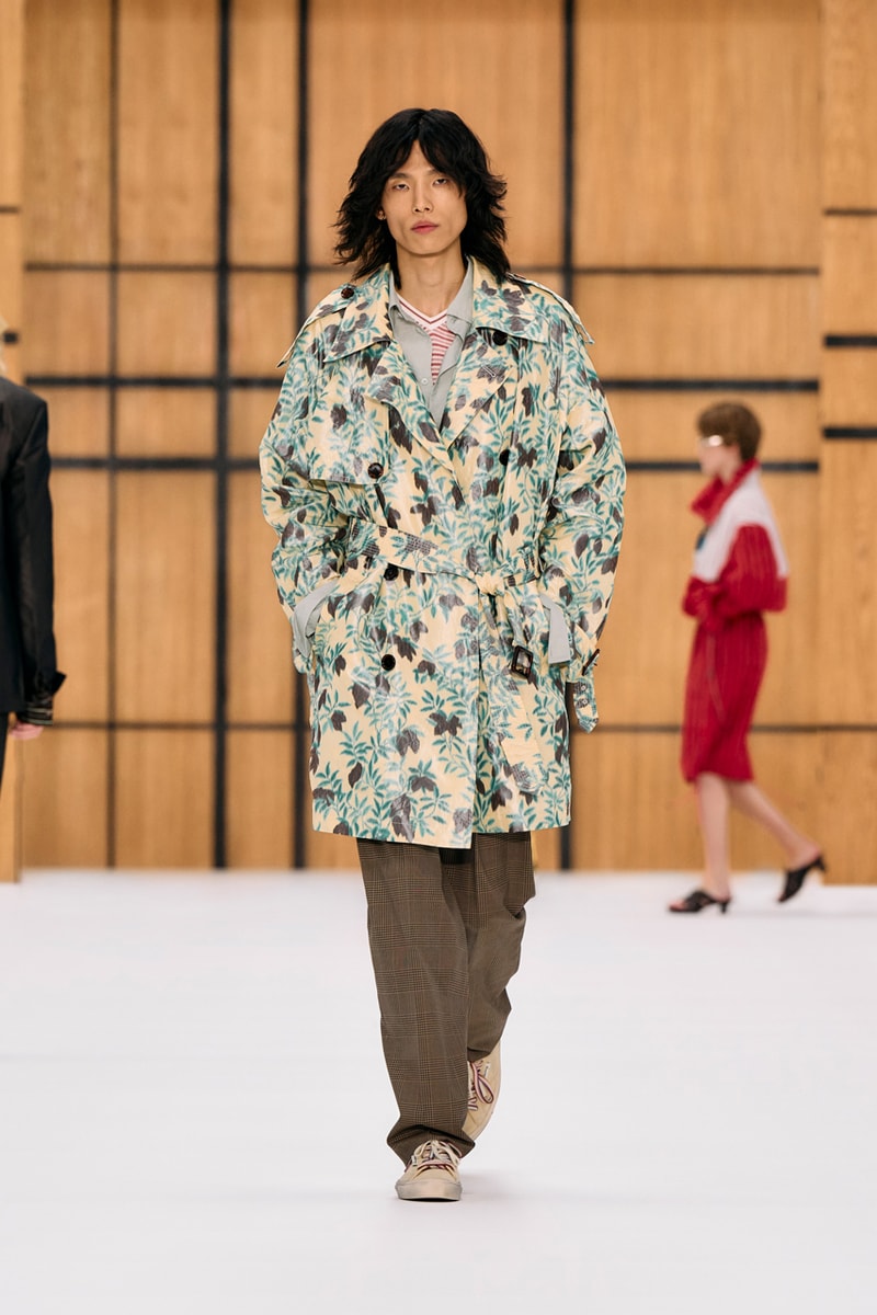 Burberry SS27 Runway Show Features Central Cee