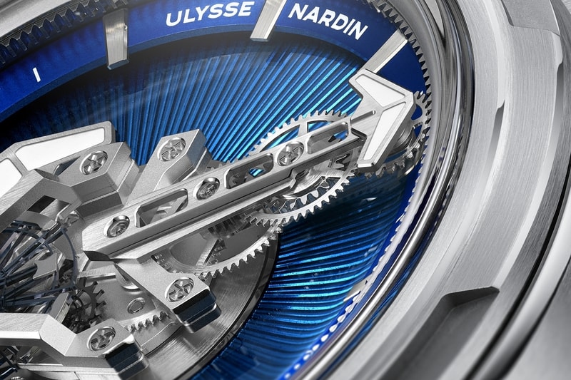 Ulysse Nardin FREAK [ONE BLUE ENAMEL] FREAK [ONE GUILLOCHE] Release Info Ref. 2403-500LE-4A-GUI/3A Ref. 2403-500LE-3AE-BLUE/3A