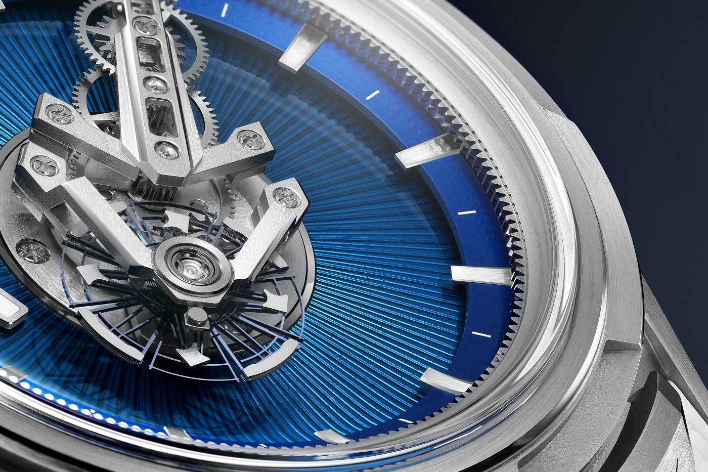Ulysse Nardin FREAK [ONE BLUE ENAMEL] FREAK [ONE GUILLOCHE] Release Info Ref. 2403-500LE-4A-GUI/3A Ref. 2403-500LE-3AE-BLUE/3A