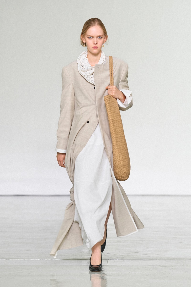 Bottega Veneta SS27 Runway Show Info