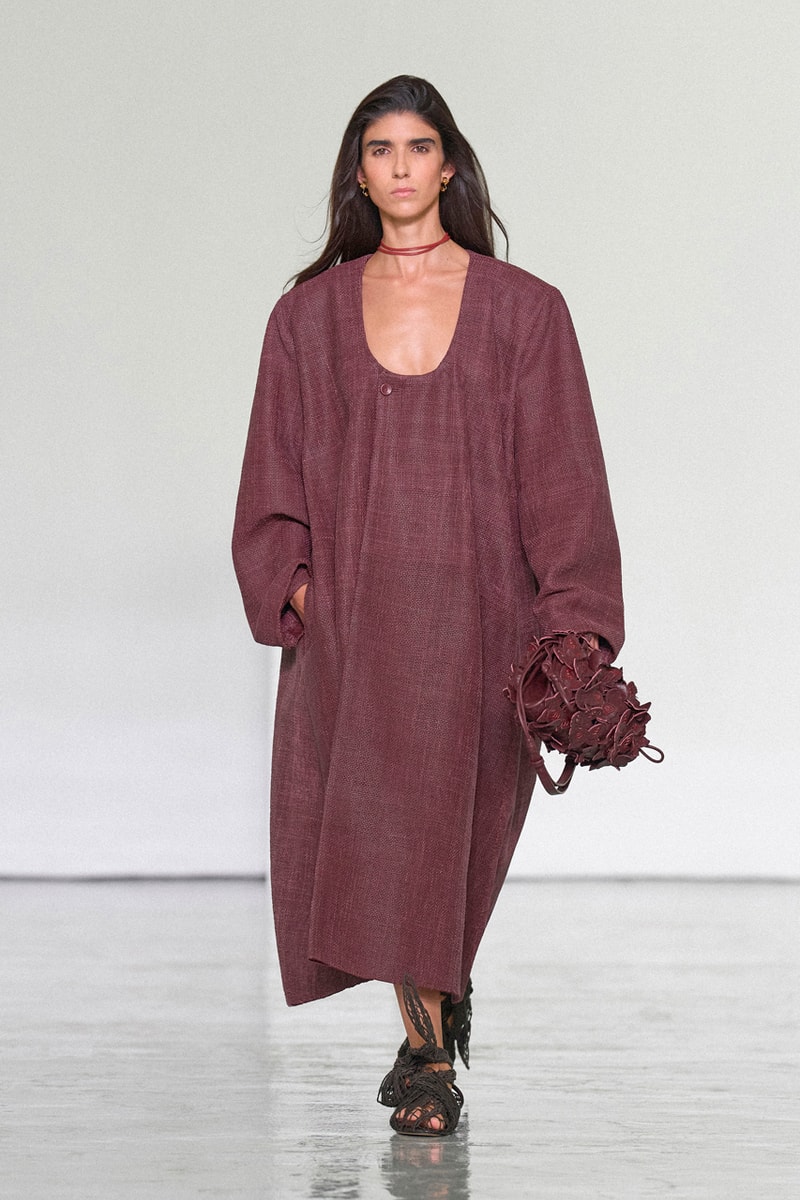 Bottega Veneta SS27 Runway Show Info