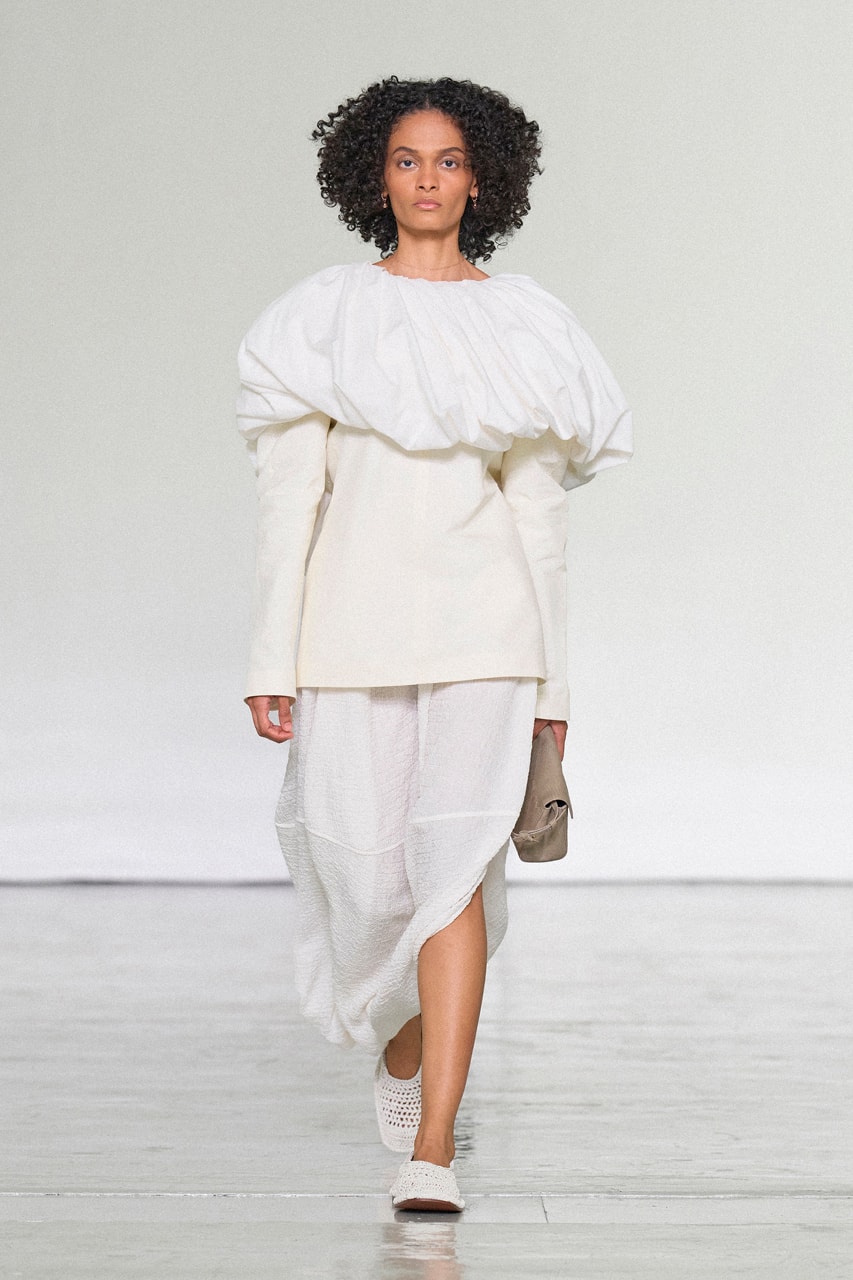Bottega Veneta SS27 Runway Show Info