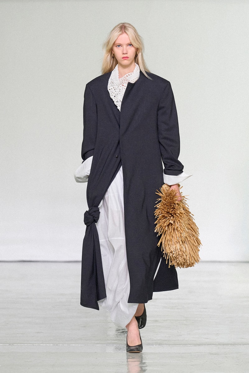 Bottega Veneta SS27 Runway Show Info