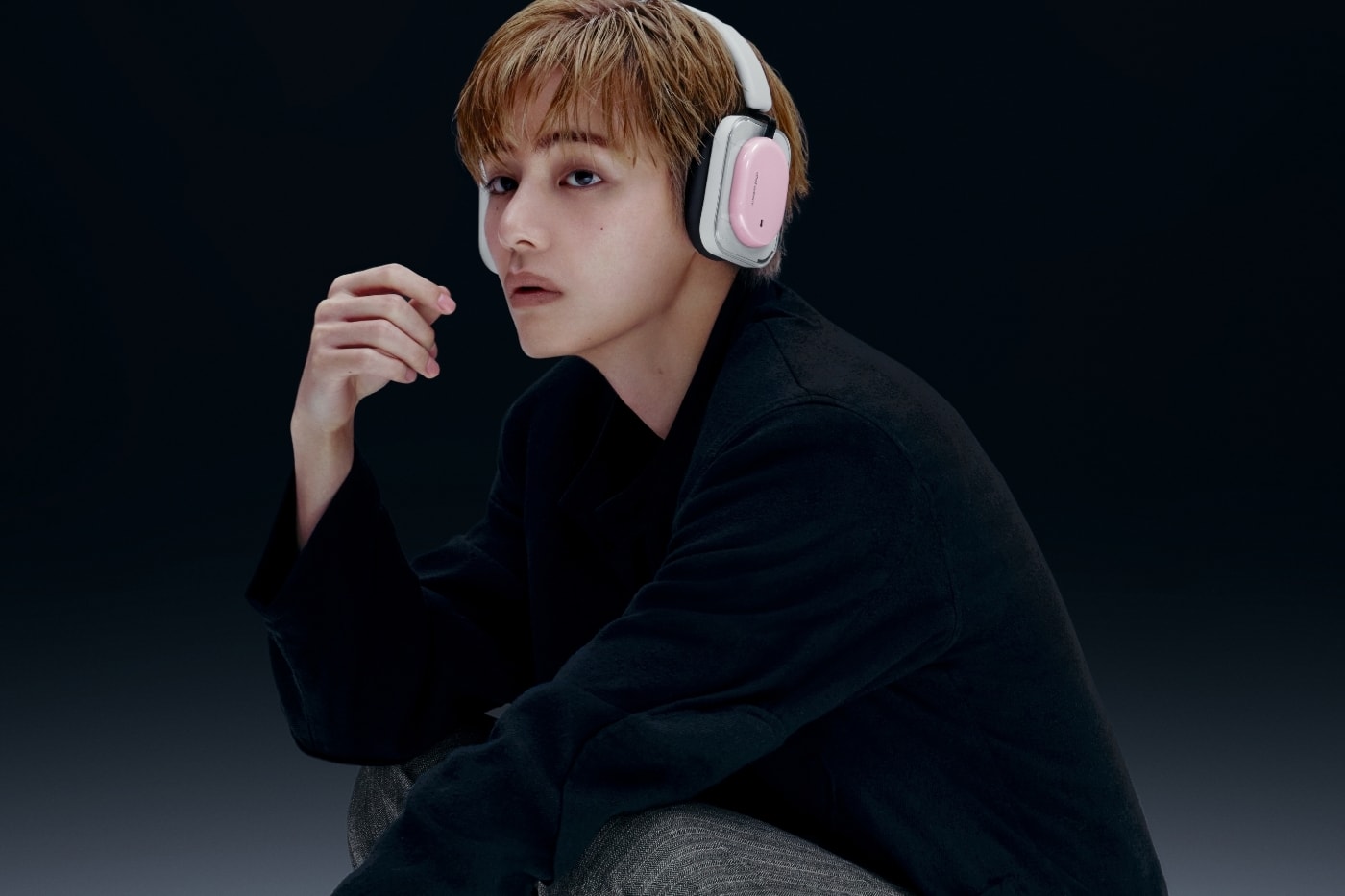 https%3A%2F%2Fhypebeast.com%2Fimage%2F2026%2F09%2F28%2Fbts v nothing global brand ambassador announcement headphone 1 pro preview 005