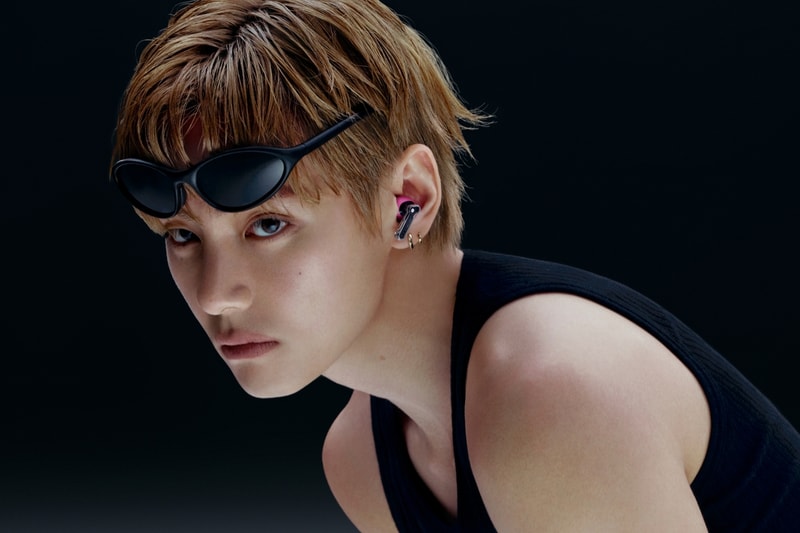BTS V Kim Taehyung nothing Global Brand Ambassador Announcement Headphone (1) Pro Preview  Dorothea Sing Zhang