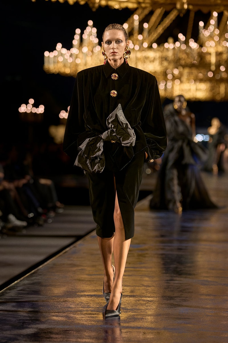 Anthony Vaccarello Drapes Saint Laurent in Gold for SS27 pfw paris fashion week runway
