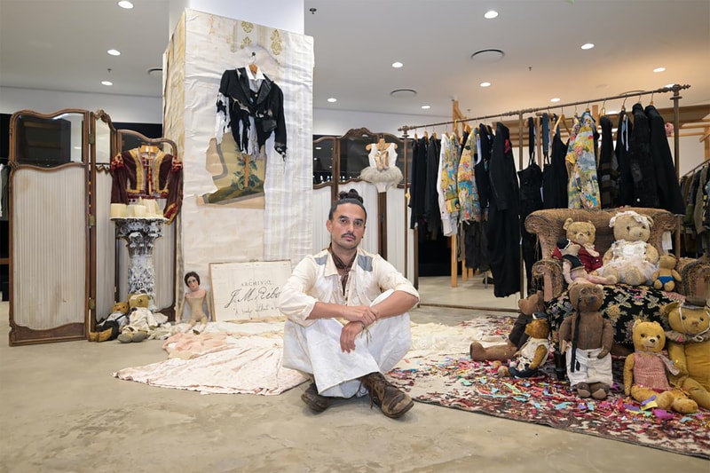 ARCHIVIO J.M.Ribot Installation Arrives at Dover Street Market Beijing