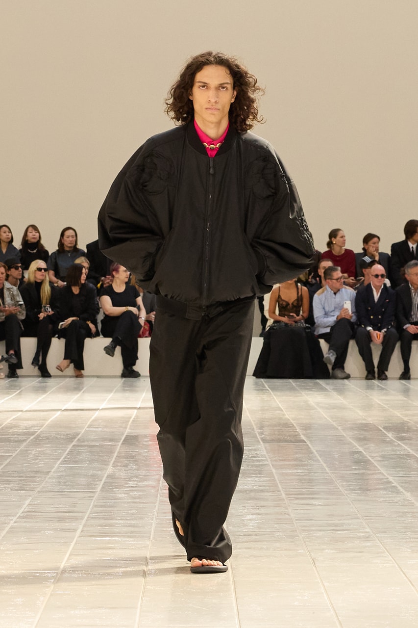 Balenciaga SS27 Runway Show Paris Fashion Week