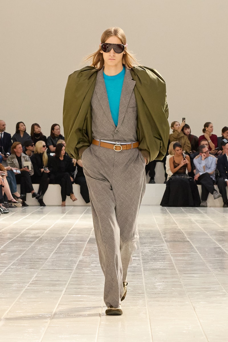 Balenciaga SS27 Runway Show Paris Fashion Week