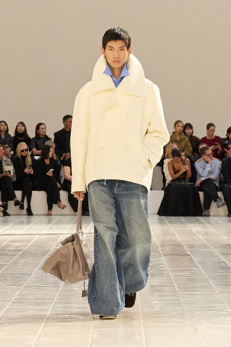 Balenciaga SS27 Runway Show Paris Fashion Week
