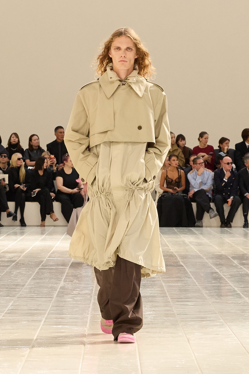 Balenciaga SS27 Runway Show Paris Fashion Week