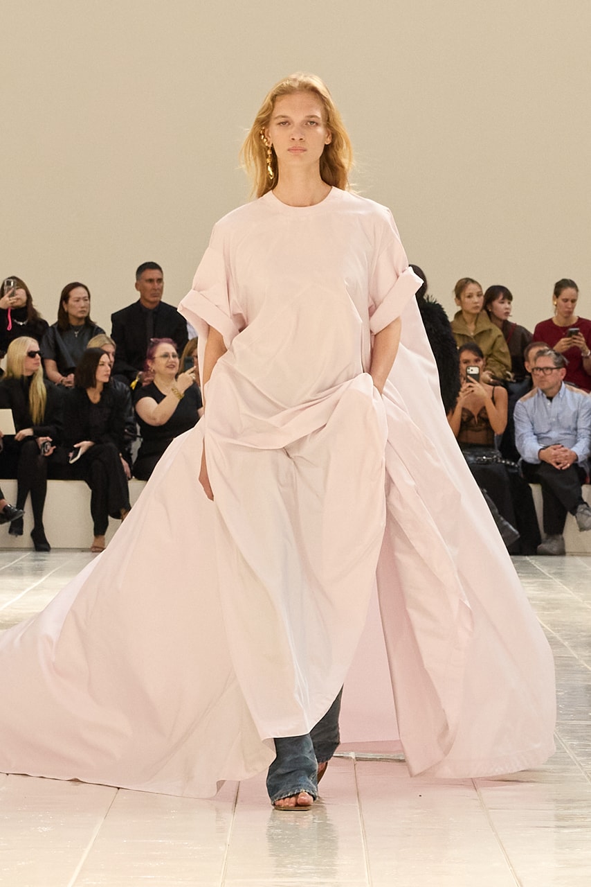Balenciaga SS27 Runway Show Paris Fashion Week