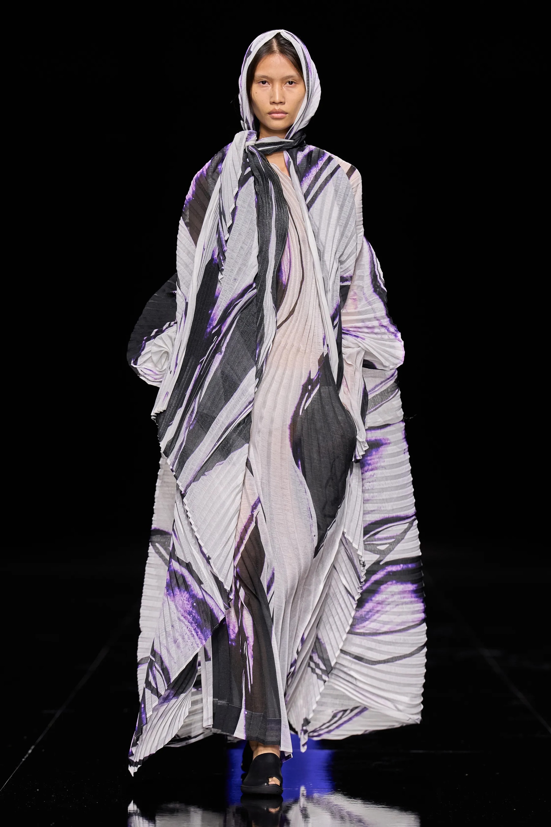 Issey Miyake SS27 Paris Fashion Week Runway Show
