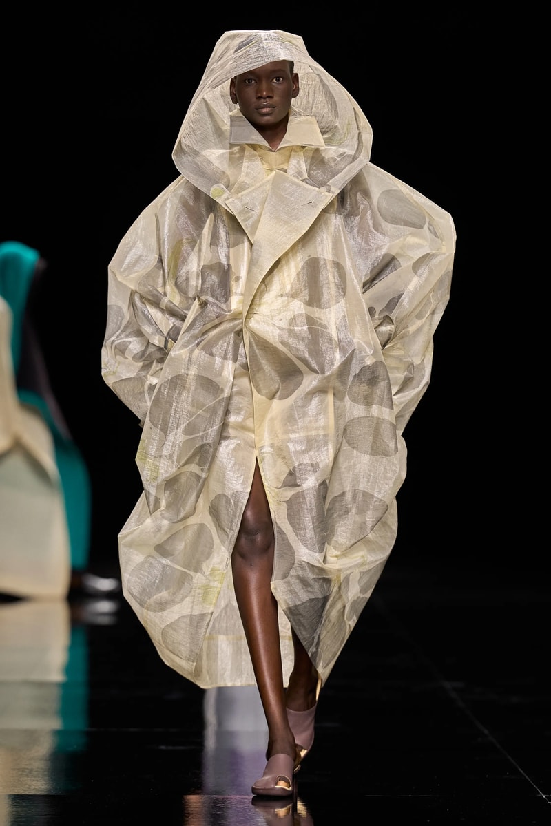 Issey Miyake SS27 Paris Fashion Week Runway Show
