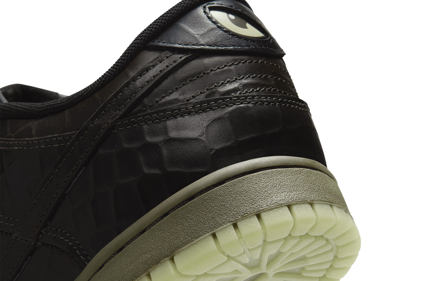 Nike Dunk Low Shibuya Halloween IX5169-300 Release Info
