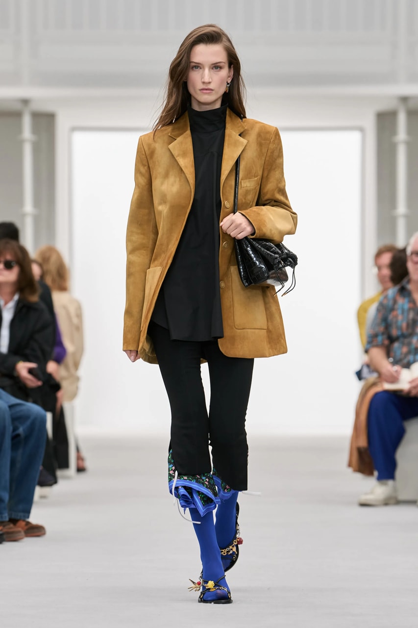 LOEWE SS27 Paris Fashion Week Runway Show