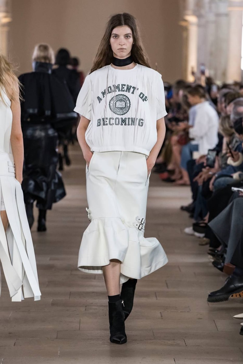 sacai Chitose Abe Spring/Summer 2027 Womenswear Collection Runway Paris Fashion Week 