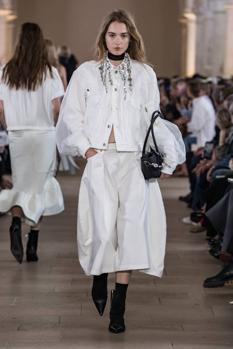 sacai Chitose Abe Spring/Summer 2027 Womenswear Collection Runway Paris Fashion Week 