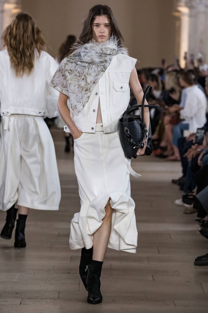 sacai Chitose Abe Spring/Summer 2027 Womenswear Collection Runway Paris Fashion Week 