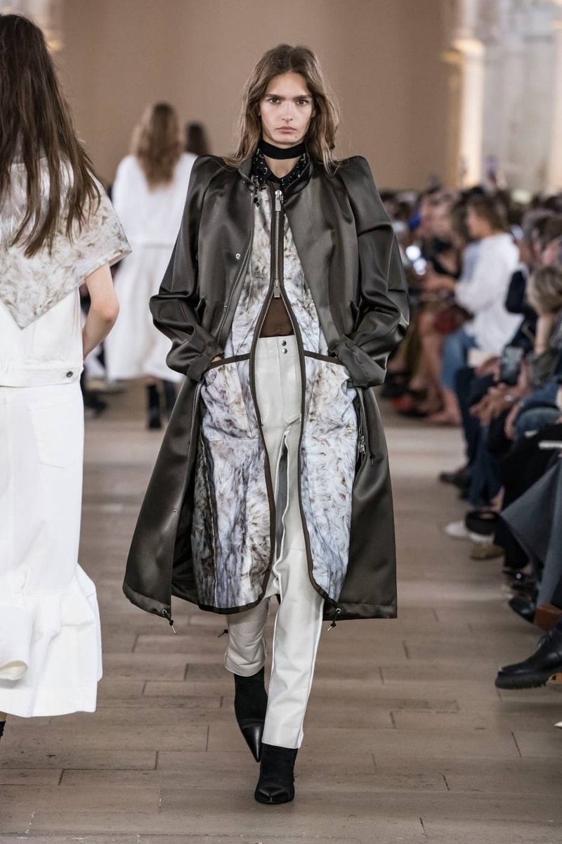 sacai Chitose Abe Spring/Summer 2027 Womenswear Collection Runway Paris Fashion Week 