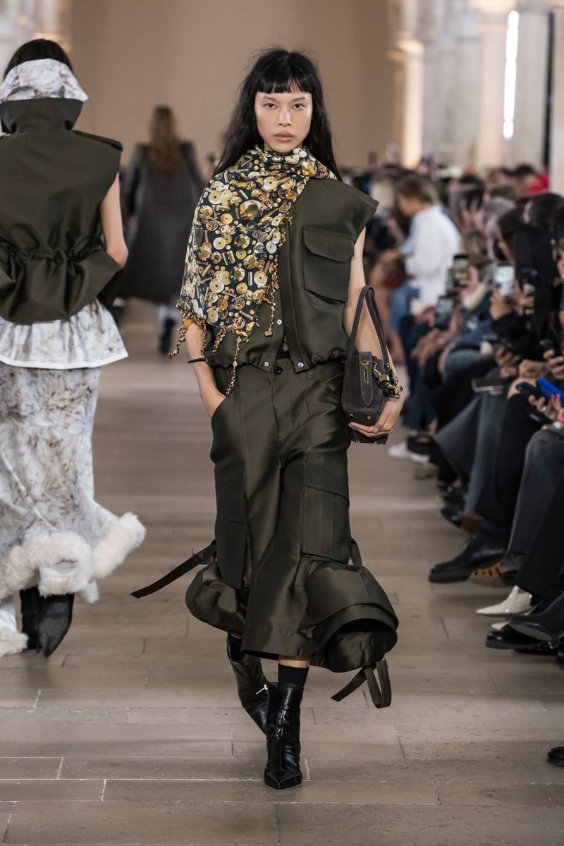 sacai Chitose Abe Spring/Summer 2027 Womenswear Collection Runway Paris Fashion Week 