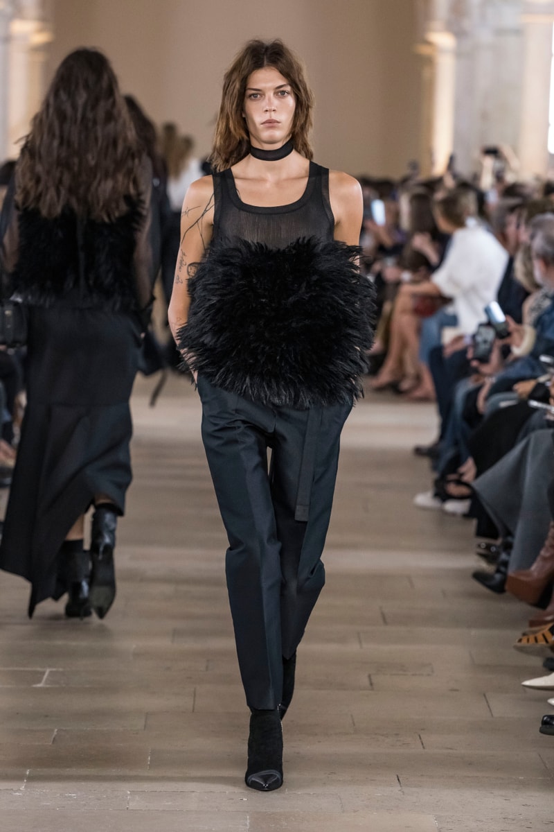 sacai Chitose Abe Spring/Summer 2027 Womenswear Collection Runway Paris Fashion Week 