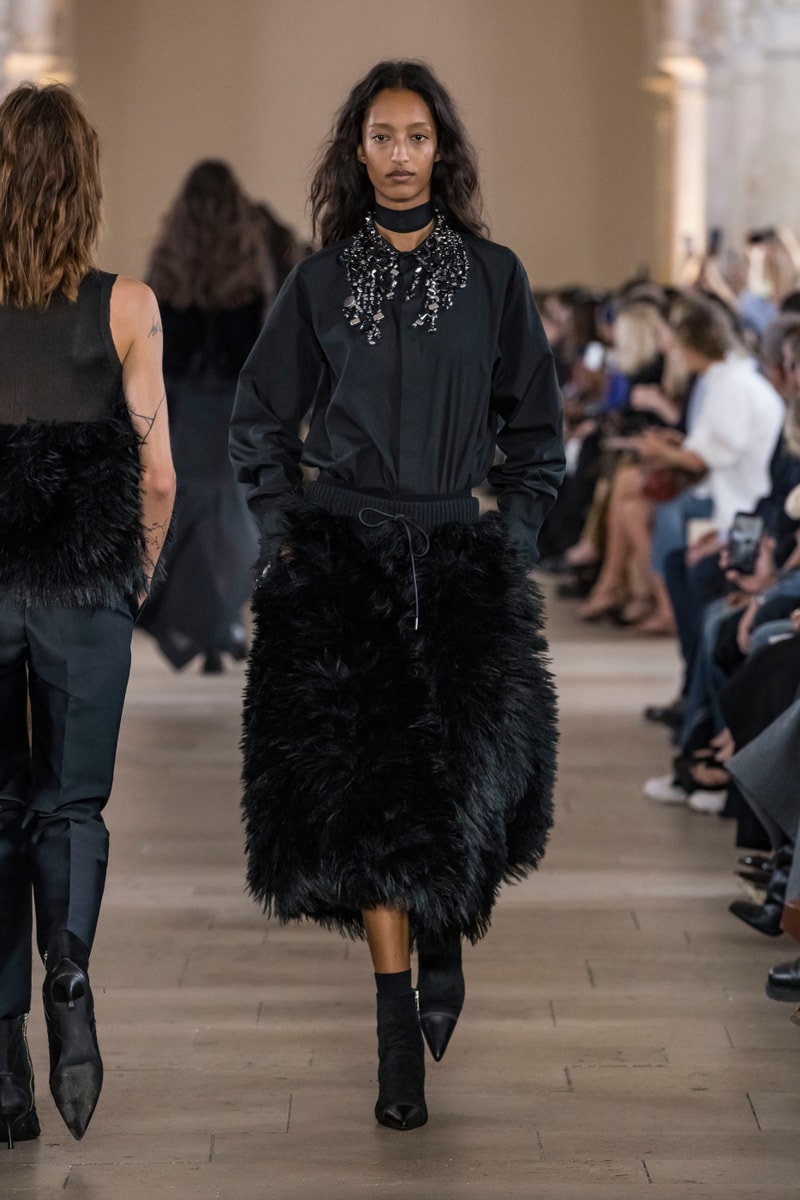 sacai Chitose Abe Spring/Summer 2027 Womenswear Collection Runway Paris Fashion Week 