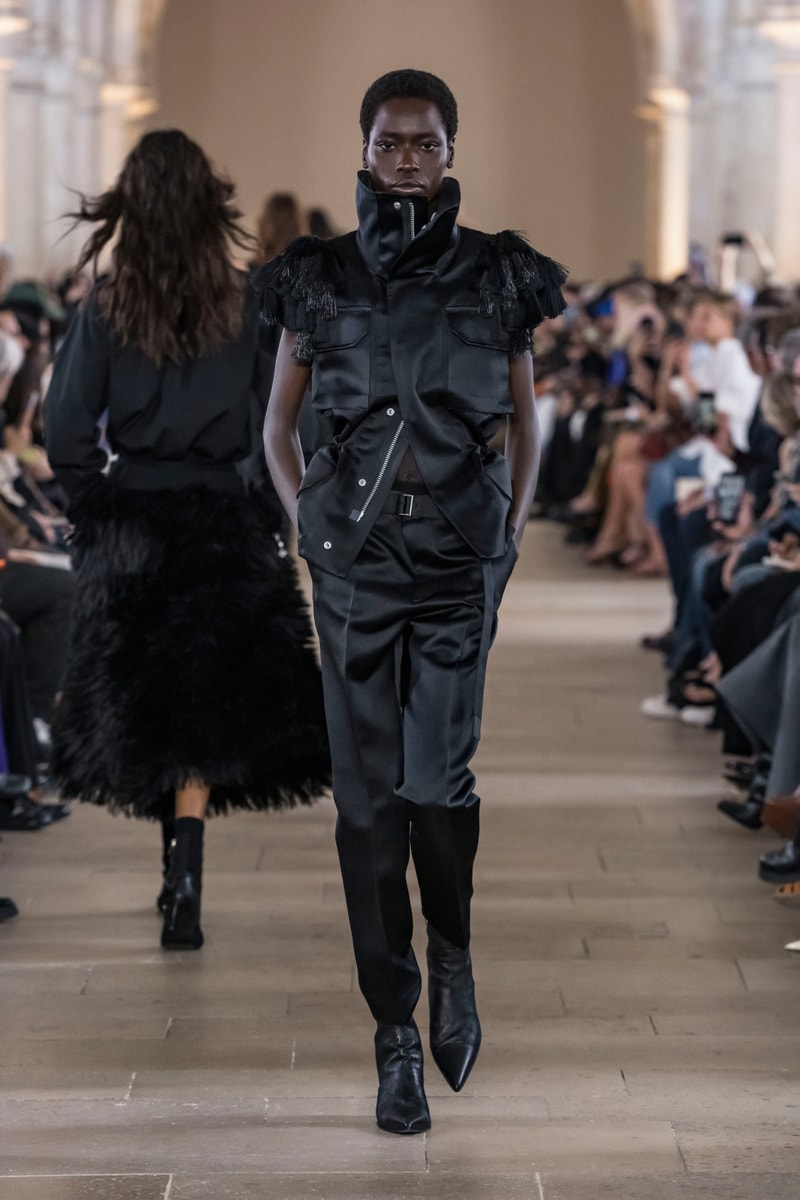sacai Chitose Abe Spring/Summer 2027 Womenswear Collection Runway Paris Fashion Week 