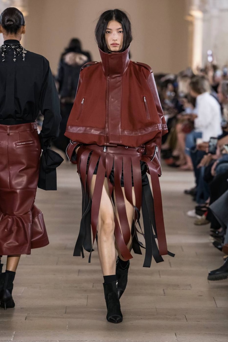 sacai Chitose Abe Spring/Summer 2027 Womenswear Collection Runway Paris Fashion Week 