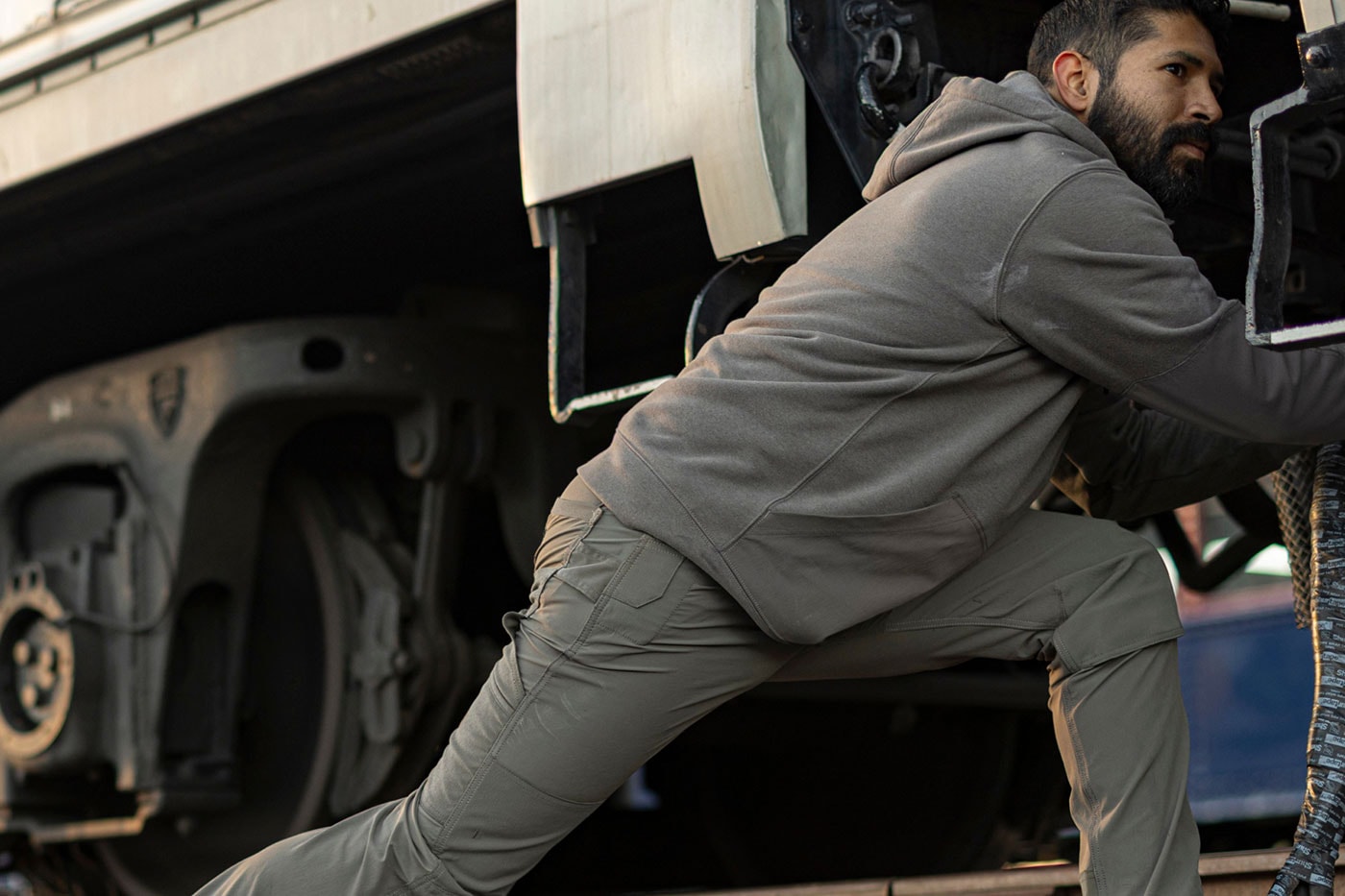 Carhartt Debuts the Heavy-Duty Steel Series Workwear Collection functionality