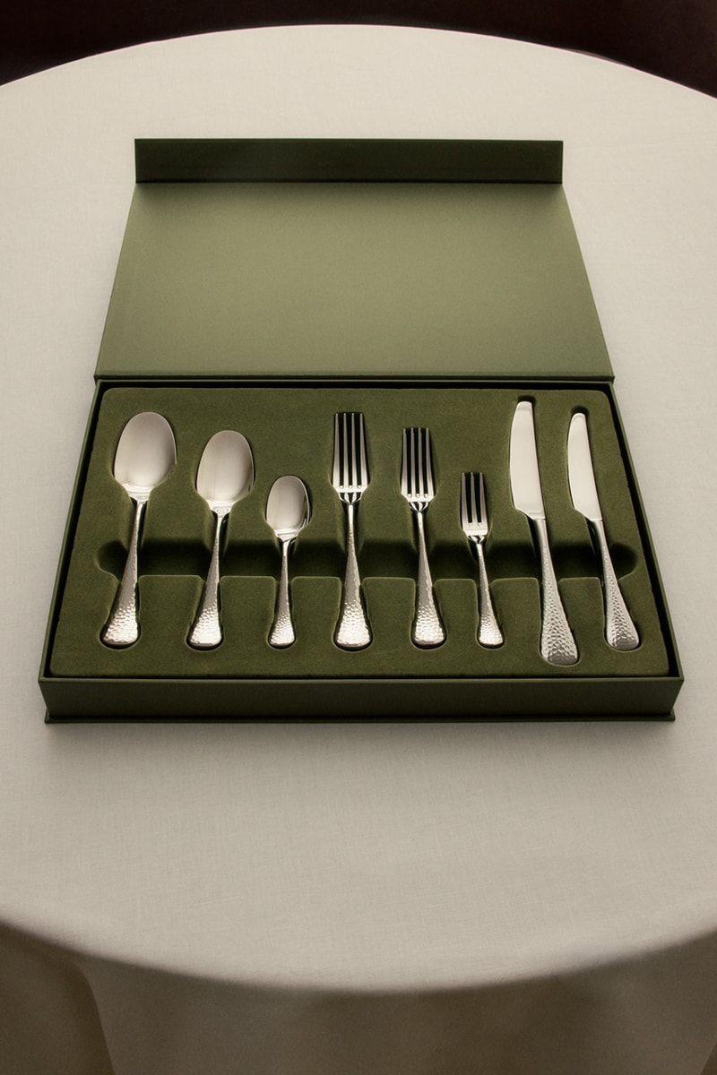 westwing victoria beckham dining collection serving style homeware butter dishes cutlery plates vase napkin holder dinner table unboxing hypeform hypebeast