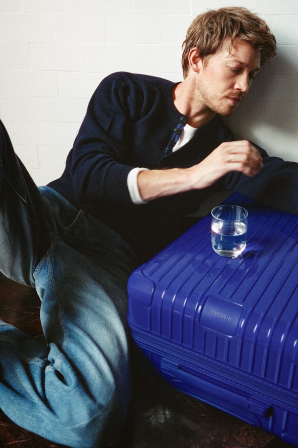 RIMOWA Umber Ultramarine colors Essential Groove Collection Release Info