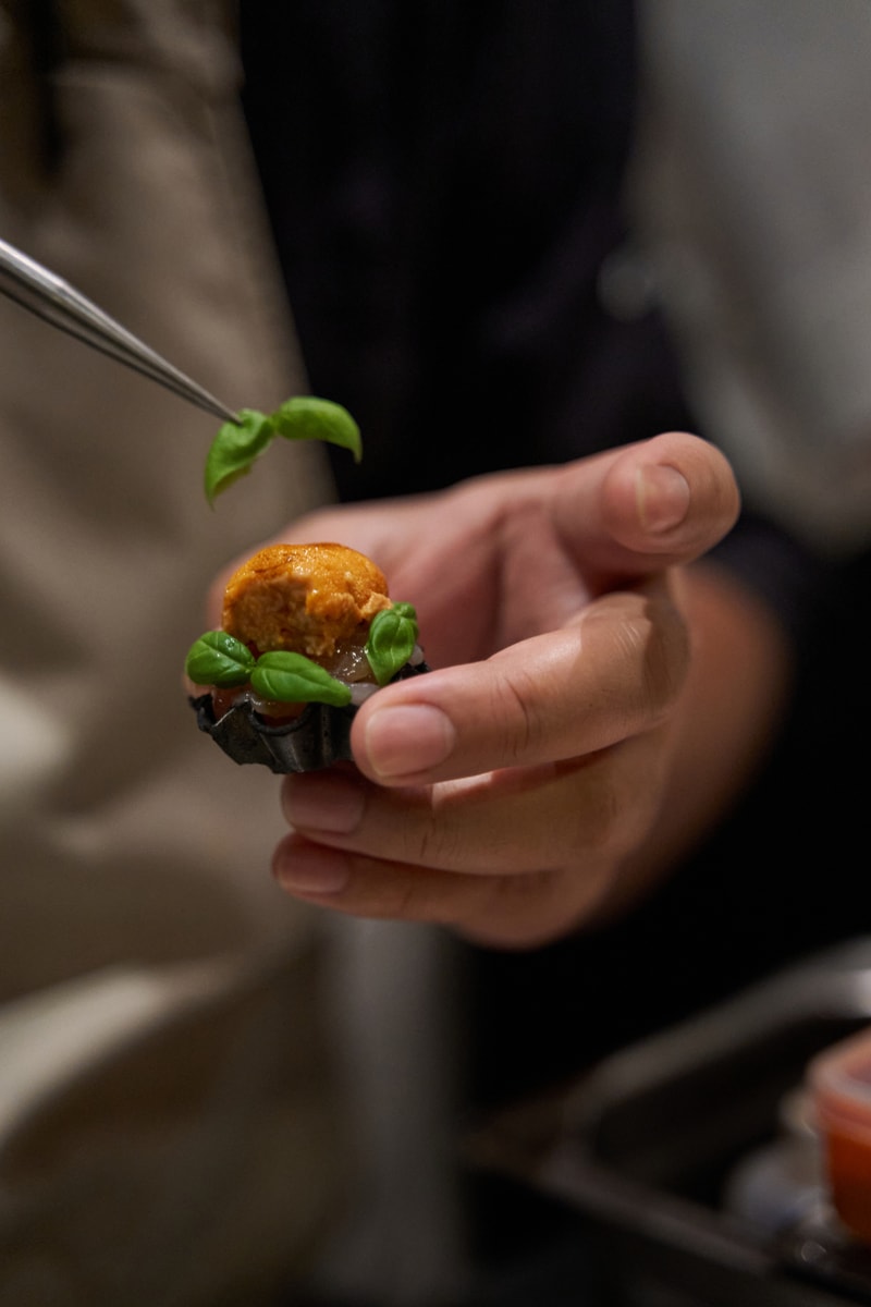  Andō x Wana Yook Collaboration Menu Event Michelin Star Chef Agustin Ferrando Balbi Chalee Kader Hong Kong Bangkok Thailand Info 