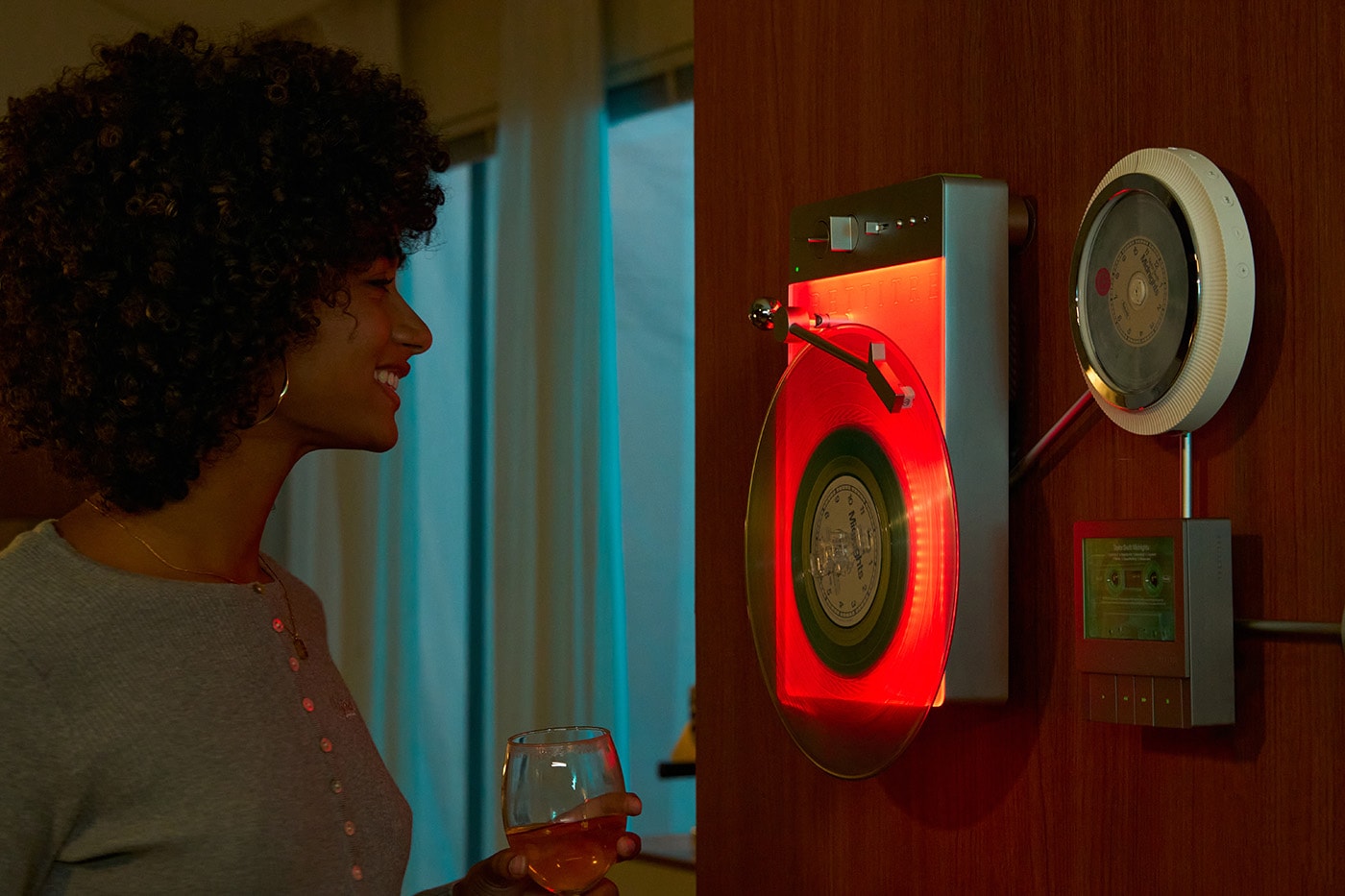 Trettitre TTT Series Retro Wall-Mounted Ambient Audio System Kickstarter Campaign Info
