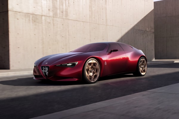 Alfa Romeo Cuorerosso Concept at Paris Motor Show 33 Stradale Red Heart Gold Concept