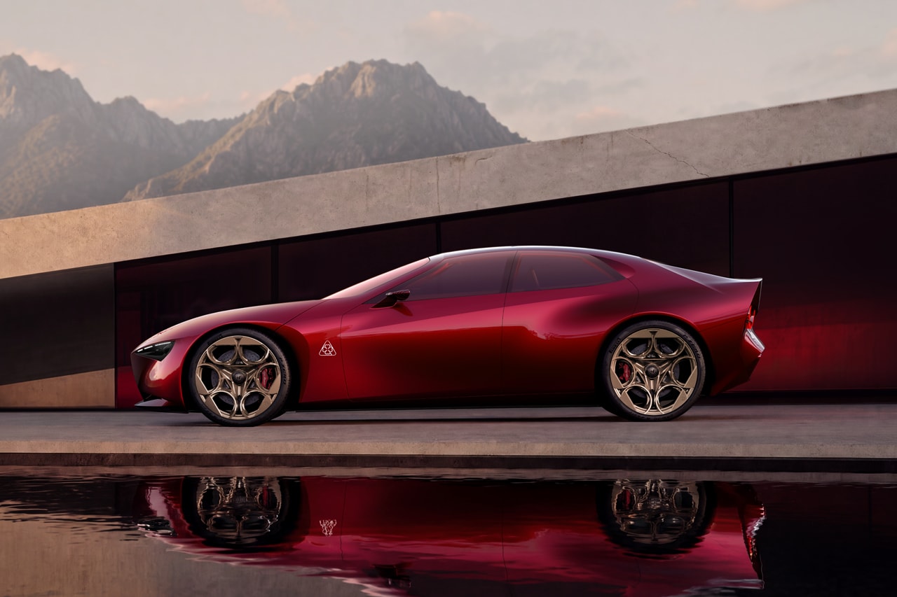 Alfa Romeo Cuorerosso Concept at Paris Motor Show 33 Stradale Red Heart Gold Concept