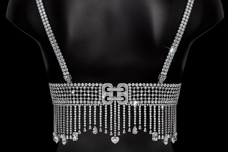 Kylie Jenner Makes Victoria's Secret Runway Debut in $50 Million USD Diamond-Encrusted Jacob & Co. Fantasy Bra