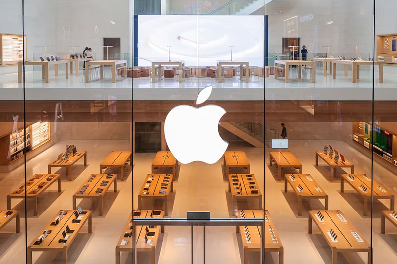 Apple’s October 28 “Pro and Tell” Event Is Expected to Debut the First Touchscreen MacBook Pro